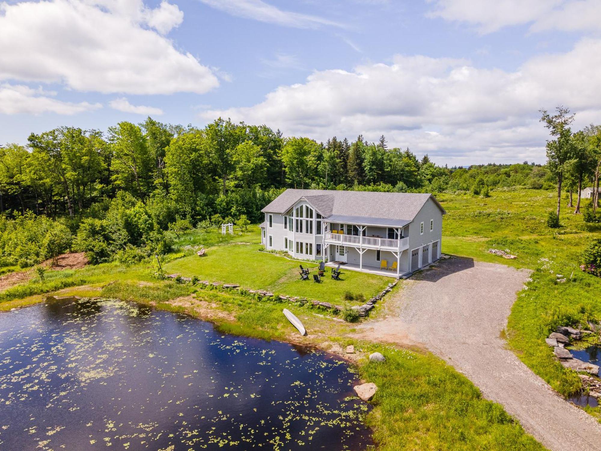 Beautiful Home On 22 Acres With Ponds, Game Room, Hot Tub And Central Air Wilmington Exteriér fotografie